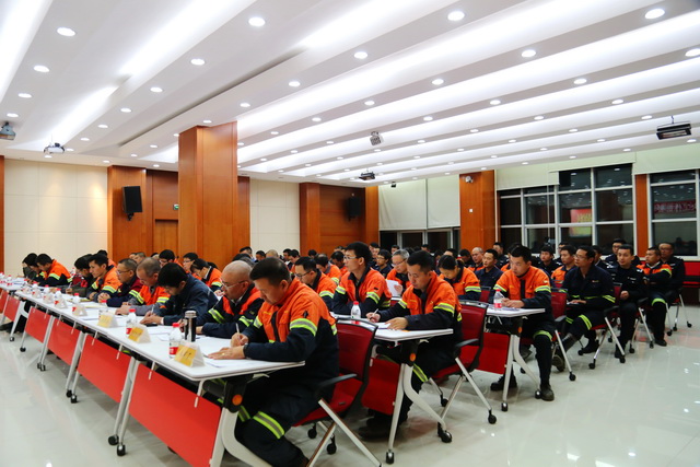 多寶山銅業(yè)對秋季森林防火工作進行再部署 (1)-640.JPG