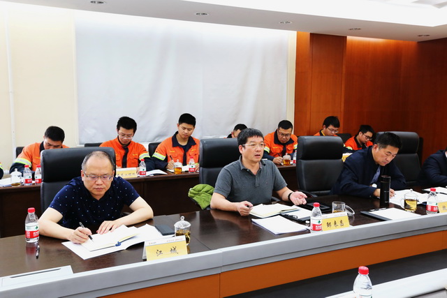 鄒總裁調研多寶山銅業 (8)-640.JPG